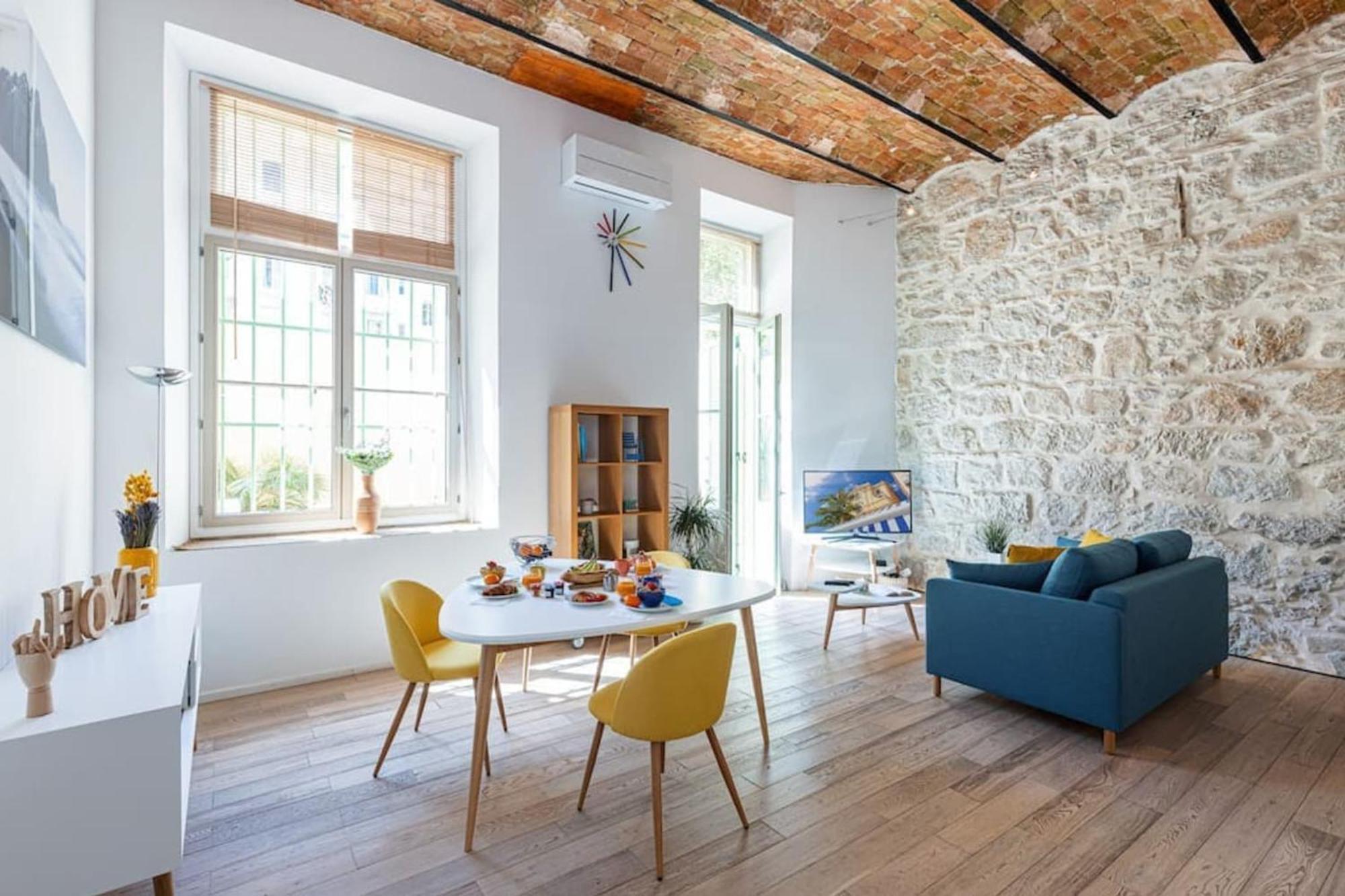 Gubernatis - Beautiful Duplex With Terrace Lejlighed Nice Eksteriør billede